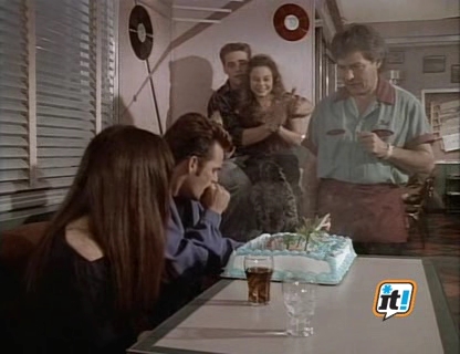 Charmed-Online-dot-NL-BeverlyHills90210-3x09-0098.jpg