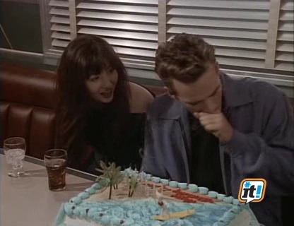 Charmed-Online-dot-NL-BeverlyHills90210-3x09-0103.jpg