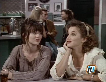 Charmed-Online-dot-NL-BeverlyHills90210-3x09-2475.jpg