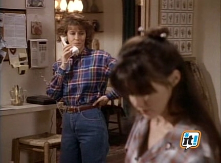 Charmed-Online-dot-NL-BeverlyHills90210-3x12-0248.jpg