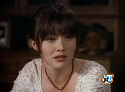 Charmed-Online-dot-NL-BeverlyHills90210-3x12-2011.jpg