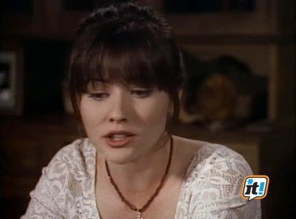 Charmed-Online-dot-NL-BeverlyHills90210-3x12-2013.jpg