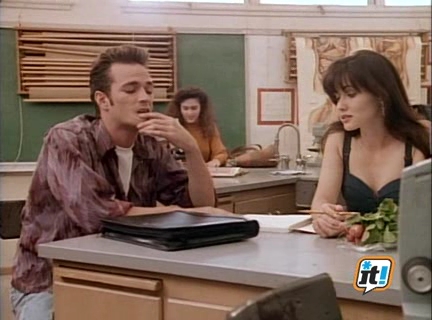 Charmed-Online-dot-NL-BeverlyHills90210-3x13-0265.jpg