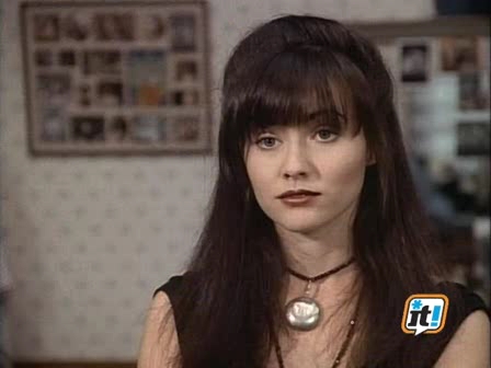 Charmed-Online-dot-NL-BeverlyHills90210-3x14-0812.jpg