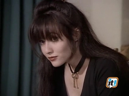 Charmed-Online-dot-NL-BeverlyHills90210-3x15-2167.jpg