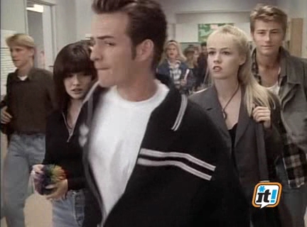 Charmed-Online-dot-NL-BeverlyHills90210-3x15-2411.jpg