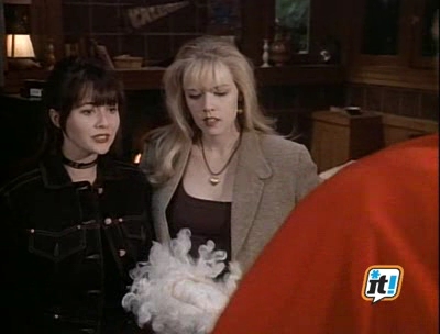 Charmed-Online-dot-NL-BeverlyHills90210-3x17-1199.jpg