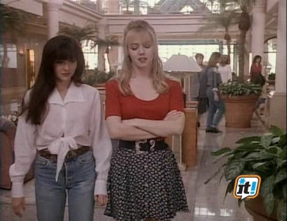Charmed-Online-dot-NL-BeverlyHills90210-3x18-0415.jpg