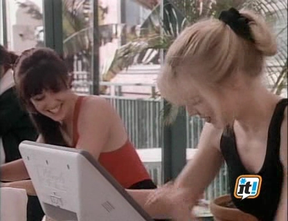 Charmed-Online-dot-NL-BeverlyHills90210-3x18-0637.jpg
