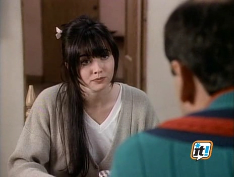 Charmed-Online-dot-NL-BeverlyHills90210-3x20-0600.jpg