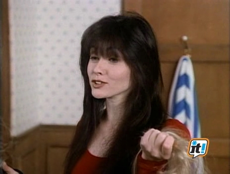 Charmed-Online-dot-NL-BeverlyHills90210-3x20-1328.jpg