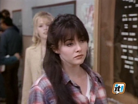 Charmed-Online-dot-NL-BeverlyHills90210-3x20-1765.jpg