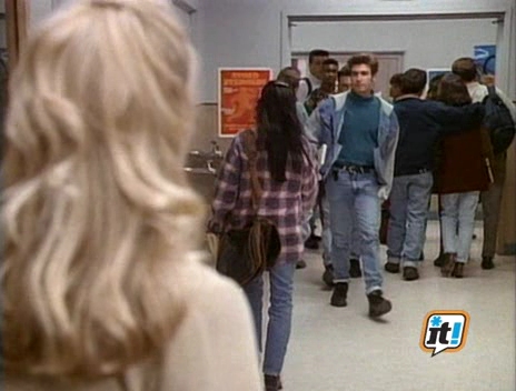 Charmed-Online-dot-NL-BeverlyHills90210-3x20-1775.jpg