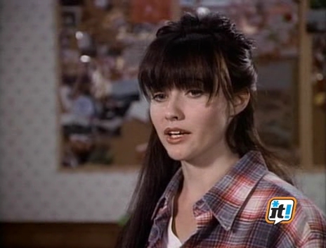 Charmed-Online-dot-NL-BeverlyHills90210-3x20-1937.jpg