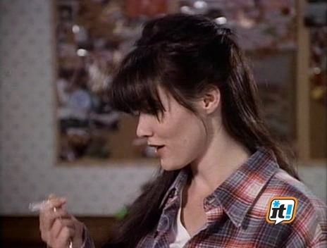 Charmed-Online-dot-NL-BeverlyHills90210-3x20-1945.jpg