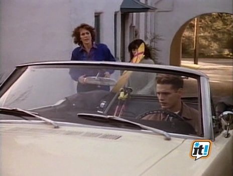 Charmed-Online-dot-NL-BeverlyHills90210-3x20-2208.jpg