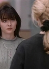 Charmed-Online-dot-NL-BeverlyHills90210-3x20-2122.jpg