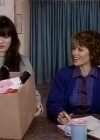 Charmed-Online-dot-NL-BeverlyHills90210-3x20-2174.jpg