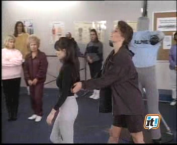 Charmed-Online-dot-NL-BeverlyHills90210-3x21-4193.jpg