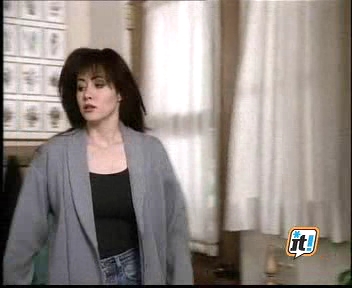 Charmed-Online-dot-NL-BeverlyHills90210-3x22-0481.jpg