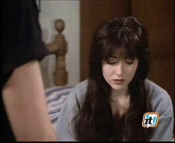 Charmed-Online-dot-NL-BeverlyHills90210-3x22-0630.jpg