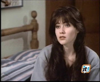 Charmed-Online-dot-NL-BeverlyHills90210-3x22-0647.jpg