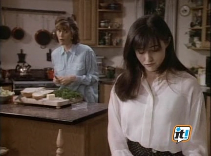 Charmed-Online-dot-NL-BeverlyHills90210-1208.jpg