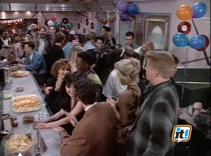 Charmed-Online-dot-NL-BeverlyHills90210-1510.jpg