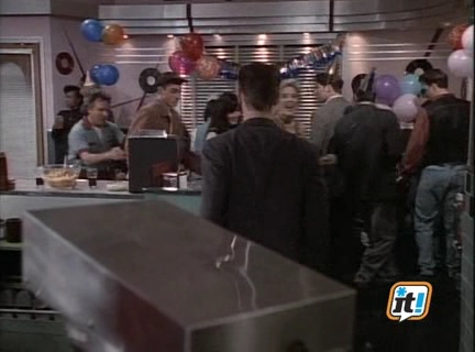 Charmed-Online-dot-NL-BeverlyHills90210-1730.jpg
