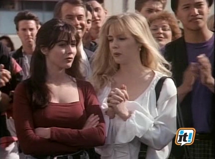 Charmed-Online-dot-NL-BeverlyHills90210-3x25-0602.jpg