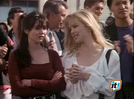 Charmed-Online-dot-NL-BeverlyHills90210-3x25-0603.jpg