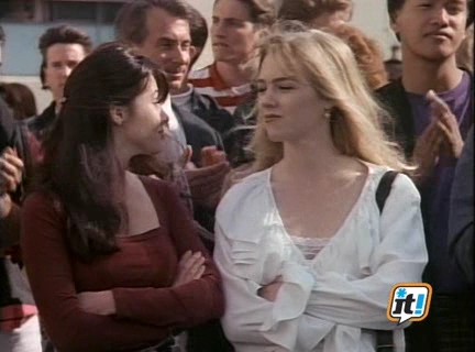 Charmed-Online-dot-NL-BeverlyHills90210-3x25-0627.jpg