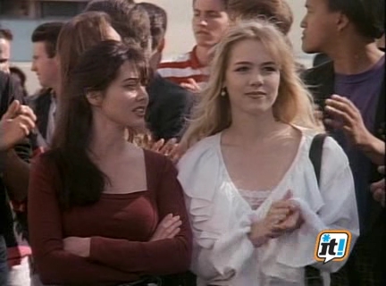 Charmed-Online-dot-NL-BeverlyHills90210-3x25-0631.jpg