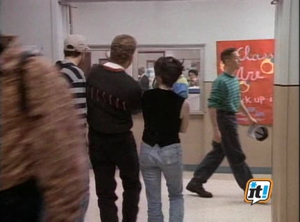 Charmed-Online-dot-NL-BeverlyHills90210-3x25-2416.jpg