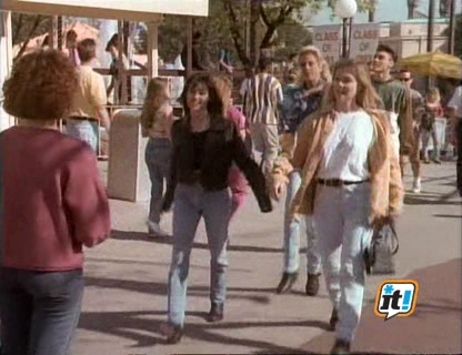 Charmed-Online-dot-NL-BeverlyHills90210-3x26-1032.jpg