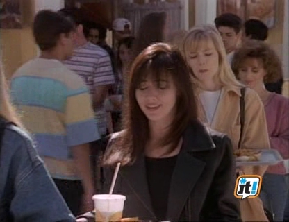Charmed-Online-dot-NL-BeverlyHills90210-3x26-1319.jpg