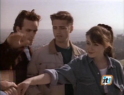 Charmed-Online-dot-NL-BeverlyHills90210-3x29-5555.jpg