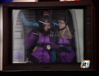 Charmed-Online-dot-NL-BeverlyHills90210-3x29-7430.jpg