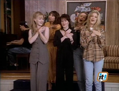 Charmed-Online-dot-NL-BeverlyHills90210-3x29-7530.jpg