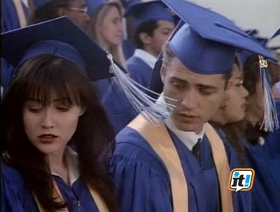 Charmed-Online-dot-NL-BeverlyHills90210-3x30-4194.jpg