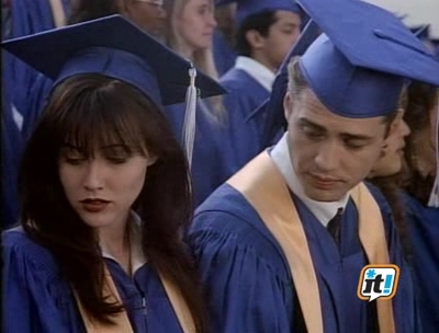 Charmed-Online-dot-NL-BeverlyHills90210-3x30-4195.jpg