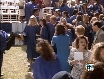 Charmed-Online-dot-NL-BeverlyHills90210-3x30-4774.jpg