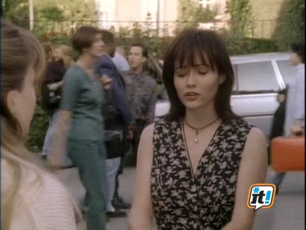 Charmed-Online-dot-NL-BeverlyHills90210-4x01-1281.jpg
