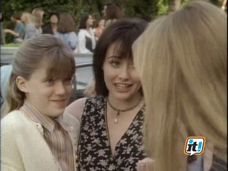 Charmed-Online-dot-NL-BeverlyHills90210-4x01-1308.jpg