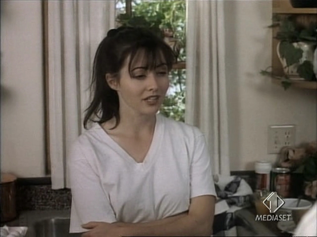 Charmed-Online-dot-NL-BeverlyHills90210-4x03-0329.jpg