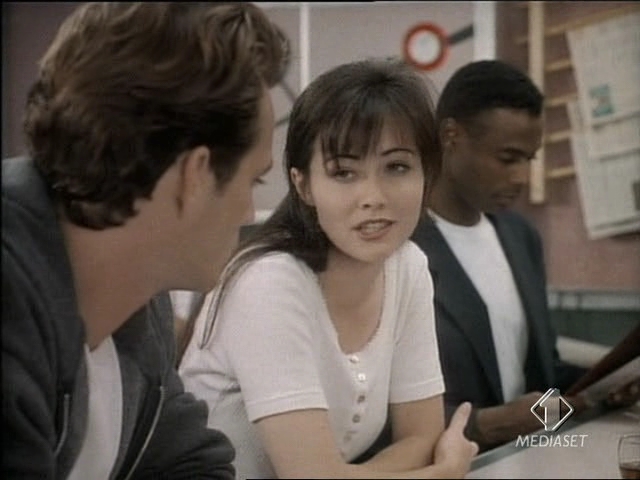 Charmed-Online-dot-NL-BeverlyHills90210-4x03-0991.jpg