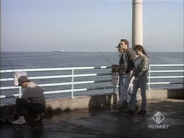 Charmed-Online-dot-NL-BeverlyHills90210-4x03-1303.jpg