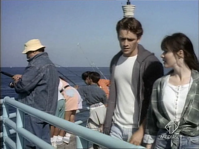 Charmed-Online-dot-NL-BeverlyHills90210-4x03-1342.jpg