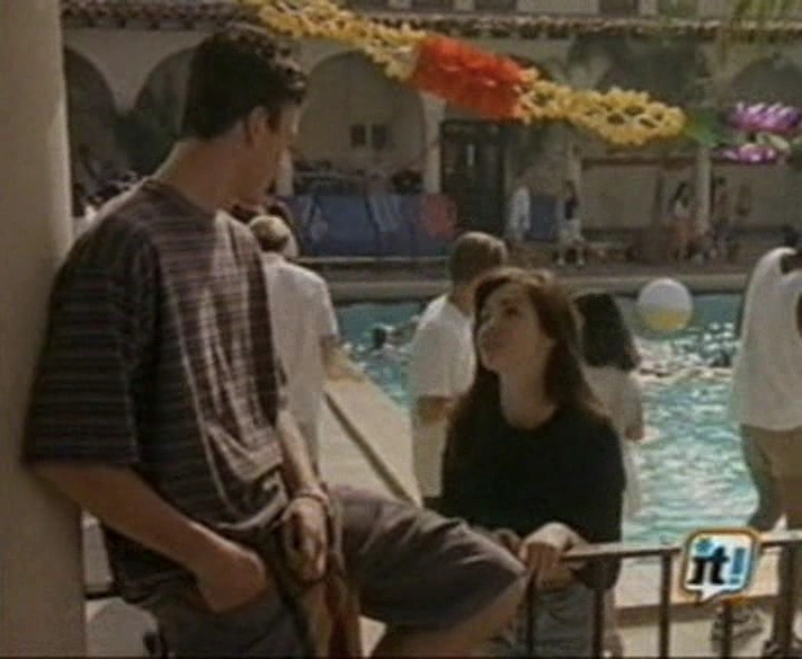 Charmed-Online-dot-NL-BeverlyHills90210-4x05-1037.jpg