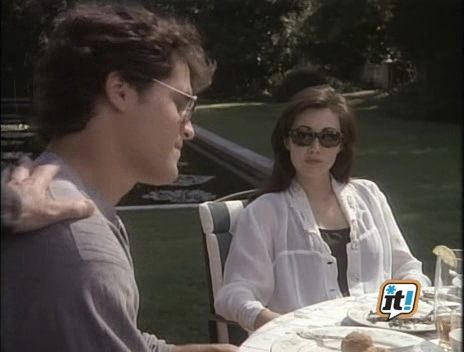 Charmed-Online-dot-NL-BeverlyHills90210-4x07-1207.jpg